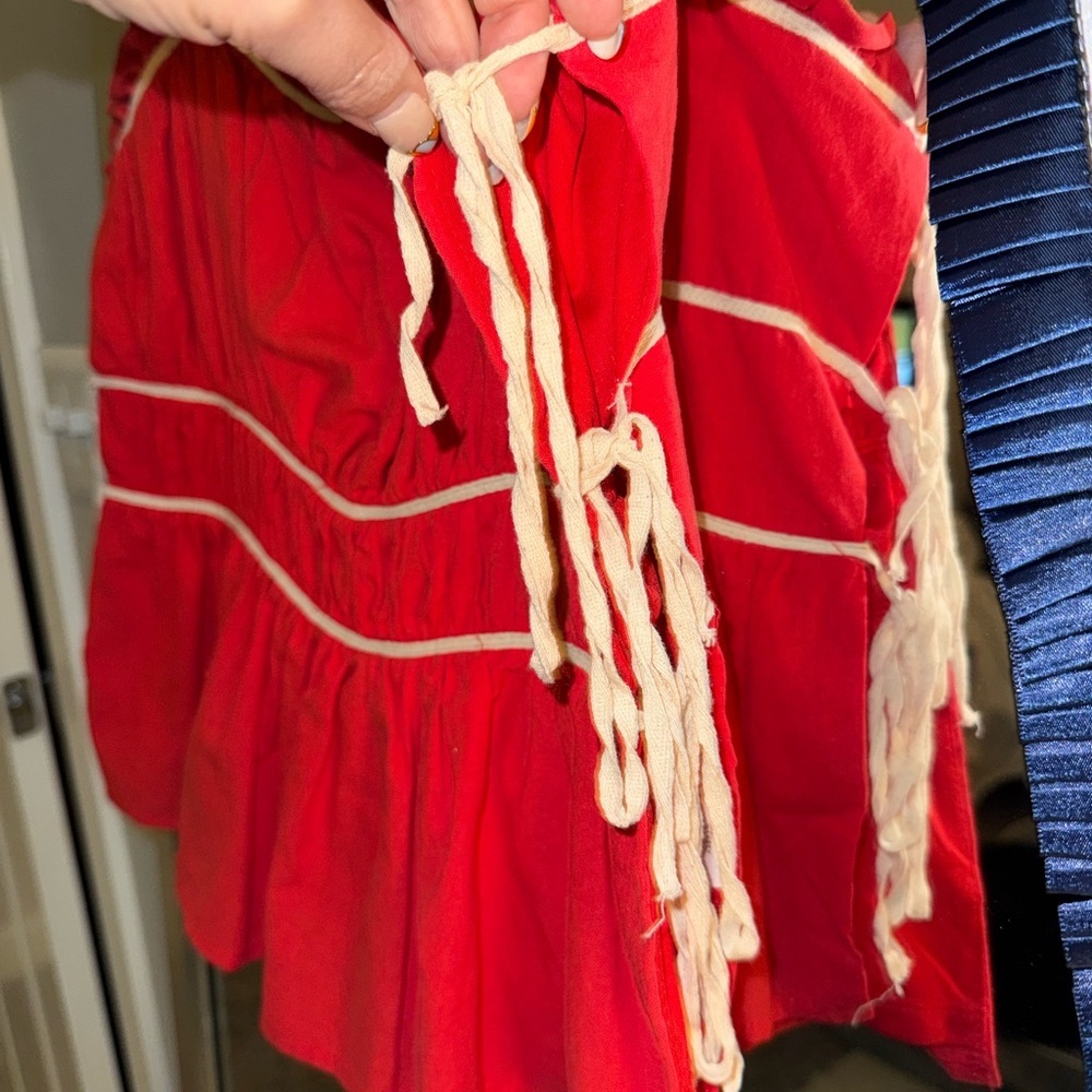 ❤️ Anna Grace Red Ruffle-Shoulder Peplum Top - Picture 6 of 12